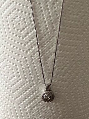Cadena de plata